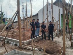 Komisi IV DPRD Lampung Timur Badrun Dari Partai Nasdem Terjun Langsung Ke Lokasi Bedah Rumah