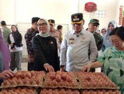 Ketua DPRD Kota Metro bersama Forkopimda Tinjau Beberapa Titik Pasar Tradisional dan Distributor