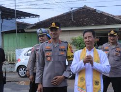 Pastikan Keamanan Kapolres Metro Cek dan Kontrol Pengamanan Perayaan Hari Waisak Umat Buddha di Vihara Budha Darma Diva