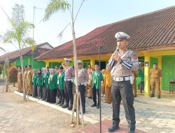 Satgas Preemtif Ops Patuh Krakatau 2025 Polres Lampung Timur Gelar Kampanye Keselamatan Lalu Lintas di SMK Negeri 1 Raman Utara
