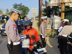 Dalam Rangka Ops Patuh Krakatau 2025, Polres Lampung Timur Gelar Razia Lalu Lintas di Kecamatan Pekalongan