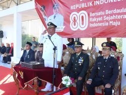 Wakil Bupati Lampung Tengah, I Komang Koheri, S.E., Bertindak Sebagai Inspektur Upacara Dalam Rangkaian Penurunan Bendera Merah Putih Memperingati Hari Ulang Tahun ke-80 Kemerdekaan Republik Indonesia