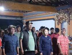 Wakil Bupati Lampung Tengah I Komang Koheri S.E., Bersama Ketua 1 TP PKK Lampung Tengah, NI Ketut Dewi Nadi, Buka Turnamen Lubak Futsal League Tahun 2025