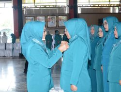 Ketua TP PKK Kabupaten Lampung Tengah, Indria Ardito Wijaya, Secara Resmi Melantik Ketua TP PKK Kecamatan se-Kabupaten Lampung Tengah