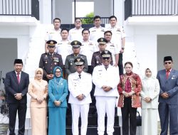 Bupati Lampung Tengah, dr. H. Ardito Wijaya, M.K.M Bertindak Sebagai Inspektur Upacara Peringatan Hari Pahlawan