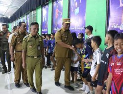 Wakil Bupati Lampung Tengah, I Komang Koheri, S.E., M.Sos, Secara Resmi Membuka Kejuaraan Open Bulutangkis Glompong Tahun 2025 Mengusung tema Junjung Tinggi Sportivitas