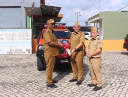 Plt. Bupati Lampung Tengah, I Komang Koheri, S.E., M.Sos., Pimpin Apel Sekaligus Laksanakan Serah Terima Hibah Bantuan Peralatan Penanggulangan Bencana Berupa Kendaraan Rescue Dari BNPB