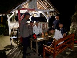Bersama Warga, Briptu Irvan Perkuat Keamanan Lewat Ronda Malam di Kelurahan Simbarwaringin