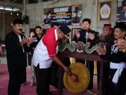 Pelaksana Tugas (Plt) Bupati Lampung Tengah, I Komang Koheri, S.E., M.Sos, Secara Resmi Membuka Kejuaraan Pencak Silat PSHT Cup ke-VII Tahun 2026 Ranting Seputih Mataram, Cabang Lampung Tengah