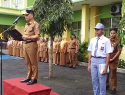 Walikota Metro H Bambang Jadi Pembina Upacara Di SMKN 3 Metro