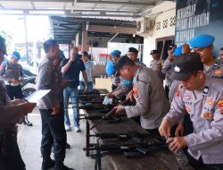 Polres Lampung Timur Laksanakan Pengecekan Senpi Dinas Personel Polres dan Polsek