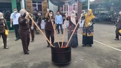 Kejari Metro Musnahkan Barang Bukti 51 Perkara dan Ungkap Rampasan Aset TPPU Judi Online Lebih dari Rp5,4 Miliar