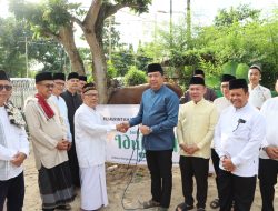Momen Hangat Sekda Lampung Tengah Rayakan Idul Adha Bersama Warga Gunung Sugih