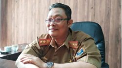 Semangat Beguwai Jejamo Wawai di Usia ke-80, Tri Hendriyanto Ucapkan Selamat kepada Plt. Bupati I Komang Koheri
