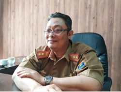 Semangat Beguwai Jejamo Wawai di Usia ke-80, Tri Hendriyanto Ucapkan Selamat kepada Plt. Bupati I Komang Koheri