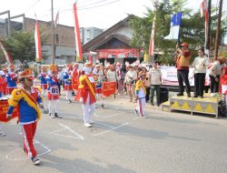 Meriah, I Komang Koheri dan Ketua PDBI Lampung Tengah Buka Street Parade Drum Band SD,SMP,dan Umum