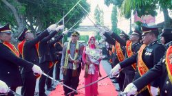 Tradisi Pedang Pora Iringi Langkah AKBP Zaldy Kurniawan Sebagai Kapolres Lampung Tengah