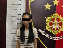 POLRES METRO UNGKAP KASUS PENGGELAPAN DALAM JABATAN, WANITA MANTAN SALES PT ARTA BOGA CEMERLANG DITETAPKAN SEBAGAI TERSANGKA